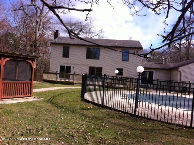 40 Roberts Rd