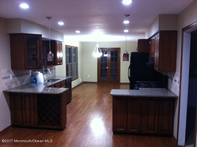 40 Roberts Rd