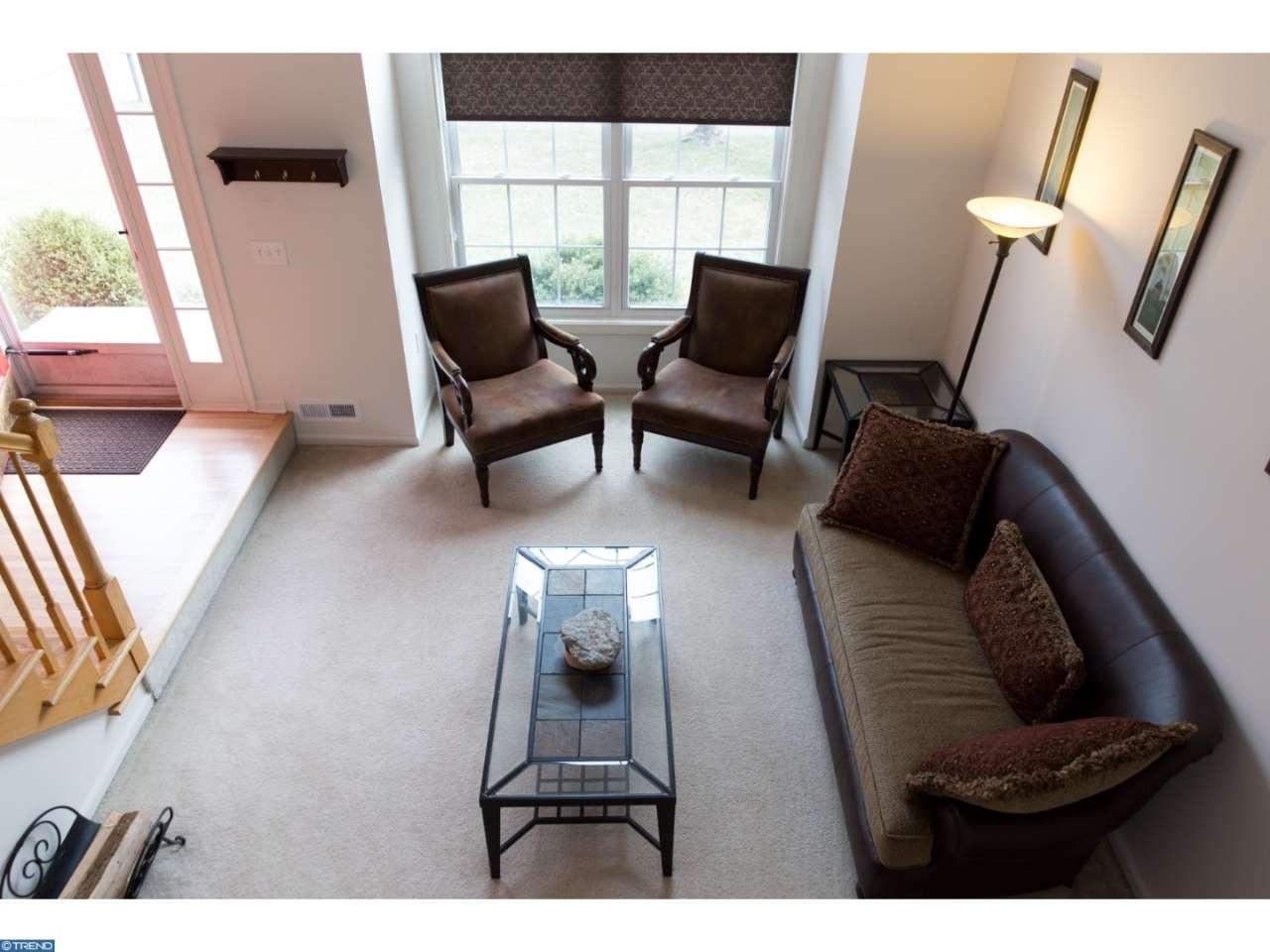 20 W Spring Hollow Dr