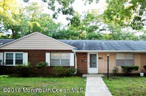 1905 Lilly Ln