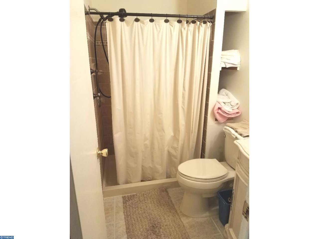 36 Villanova Dr
