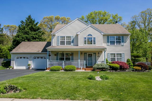 33 Adelphi Dr