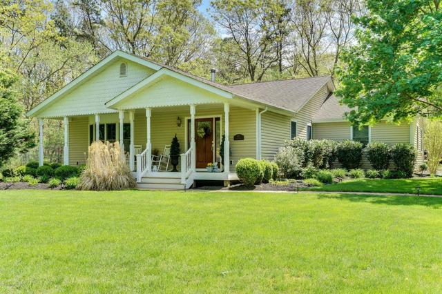 33 Adelphi Dr