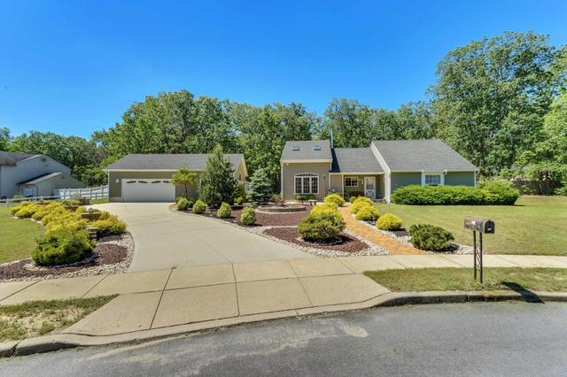 33 Adelphi Dr