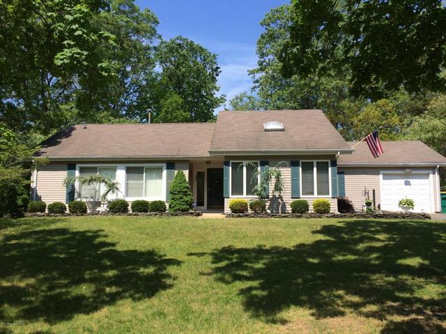 33 Princeton Dr