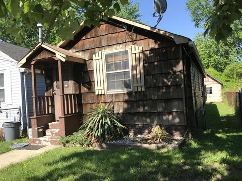 213 Main St # 1