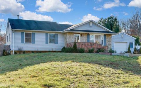 35 Anita Dr