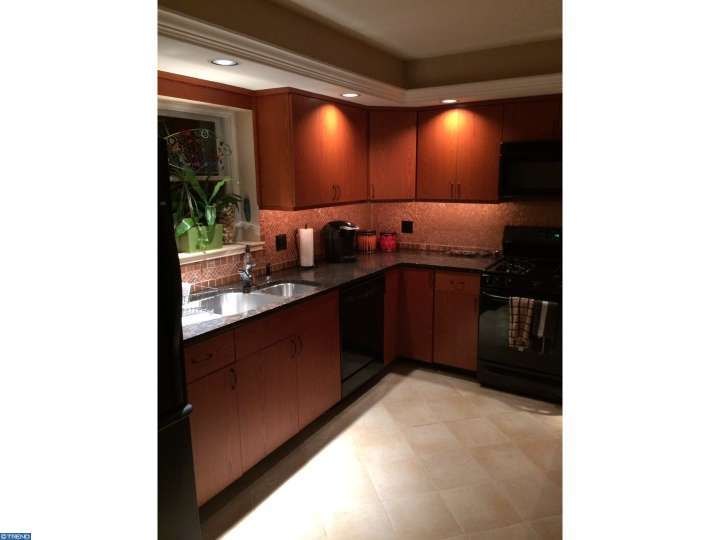 65 S Franklin St #F