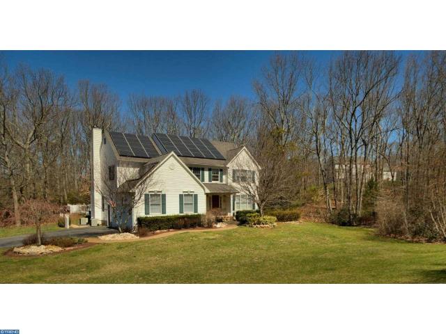 3 Woods Rd