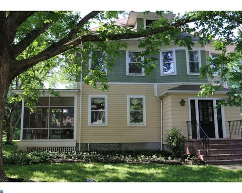 11 E Franklin Ave