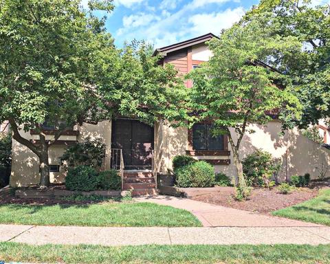 537 Sayre Dr