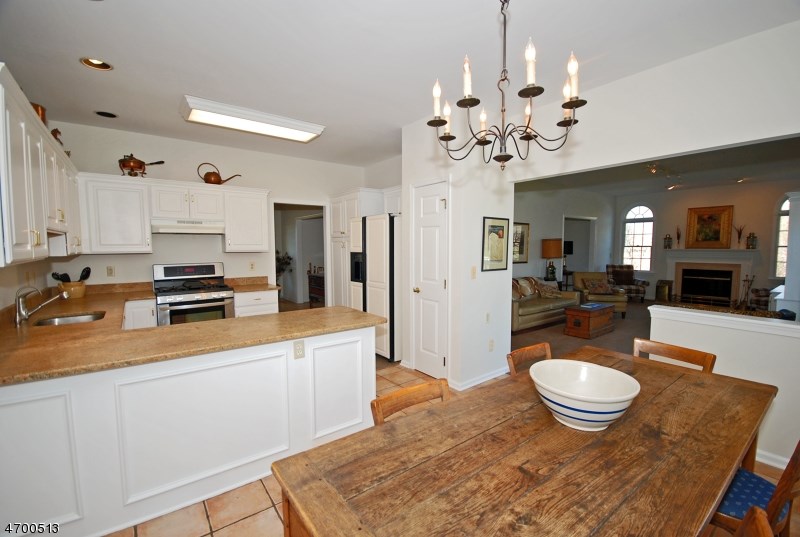46 Andover Dr