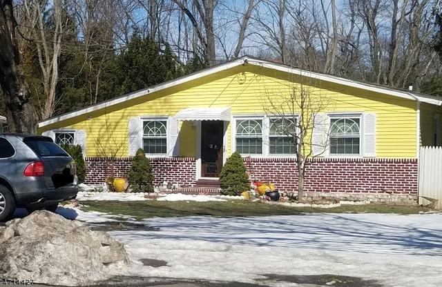 22 Exeter Ct