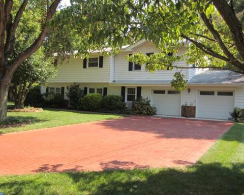 22 Exeter Ct