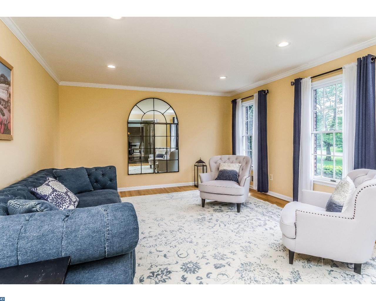 4 Foxboro Ct