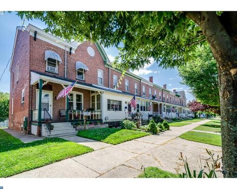 456 Delaware Ave