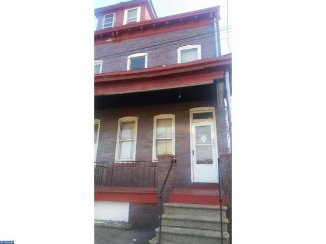 211 Phillips Ave
