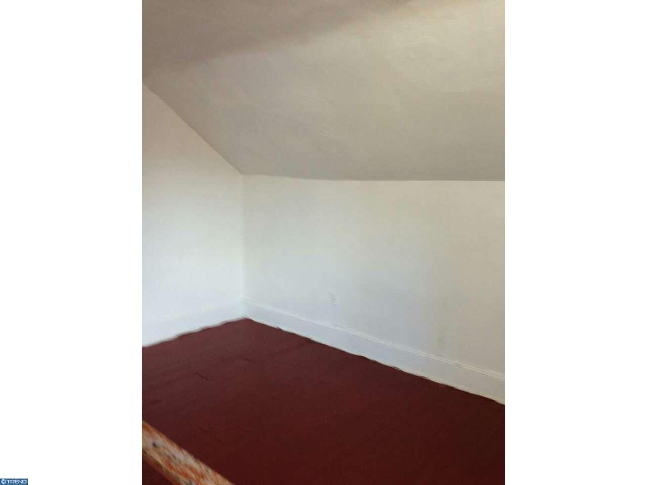 211 Phillips Ave