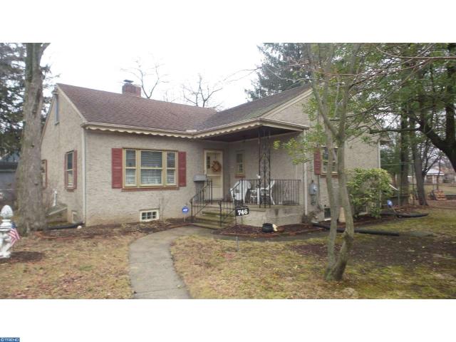 470 Lynwood Ave
