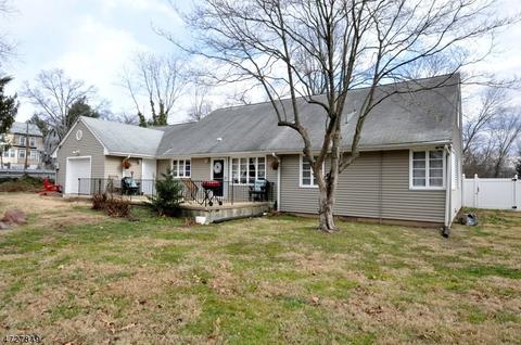 107 Buckingham Ave