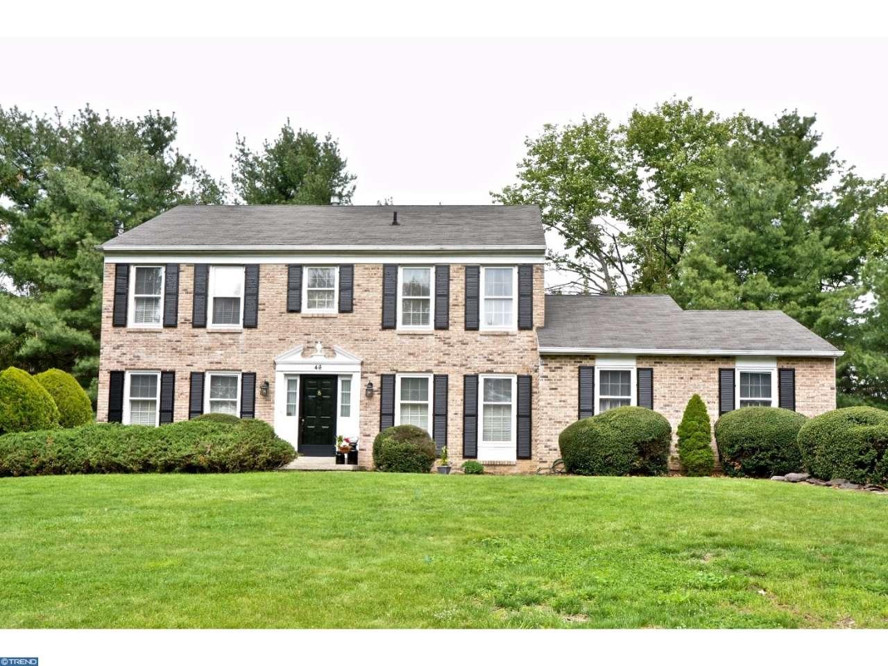 32 Schindler Ct