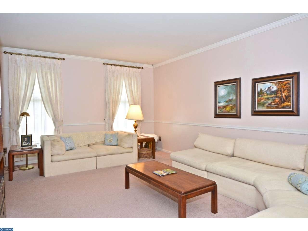 32 Schindler Ct