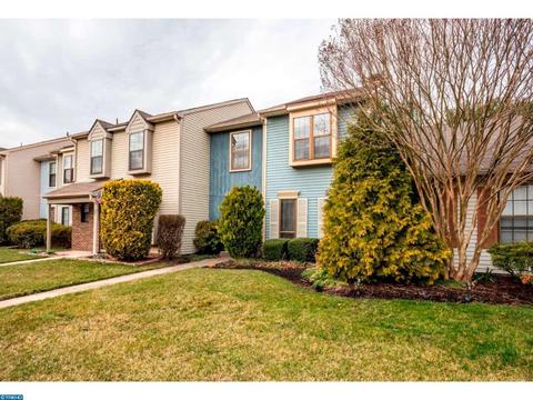 73 Wickom Ave