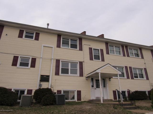 31 Newport Ct