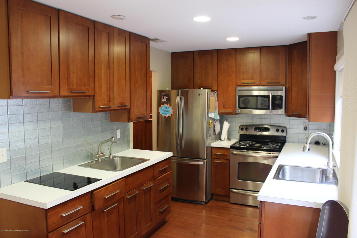 113 Stratford Pl
