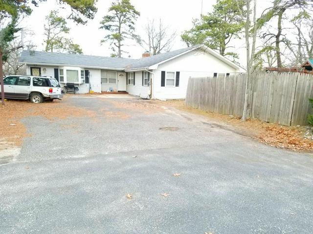 50 Freeman Rd