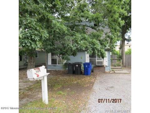 2034 Adams Ave
