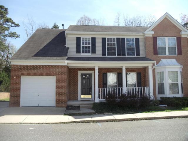 35 Moorage Ave