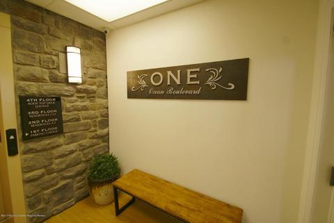 680 Main Ave #4