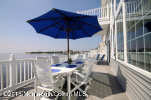 For Sale: 10 Jibsail Dr Bayville, NJ 08721