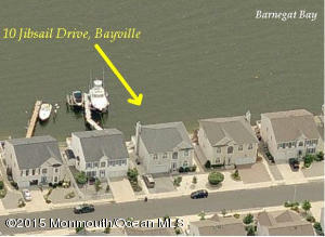 For Sale: 10 Jibsail Dr Bayville, NJ 08721