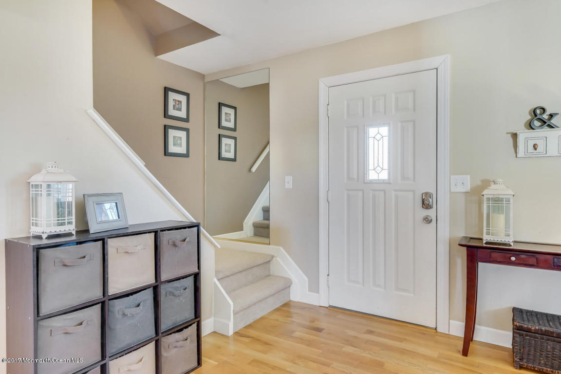 119 Mathis Dr