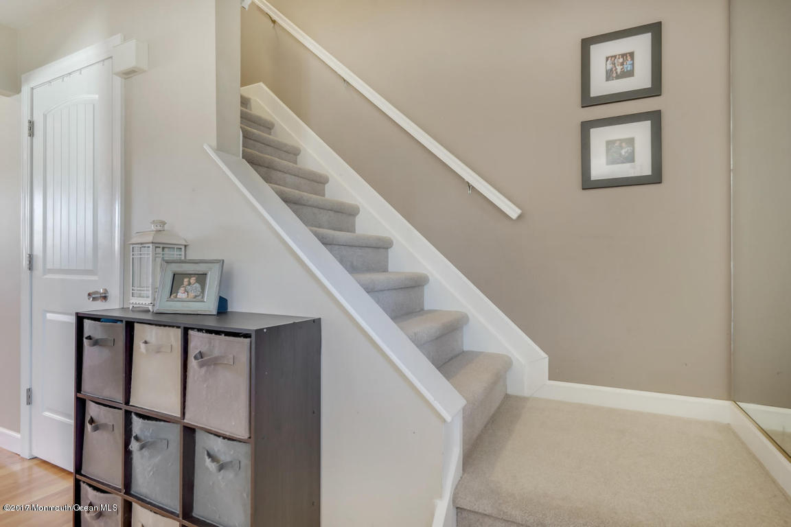 119 Mathis Dr
