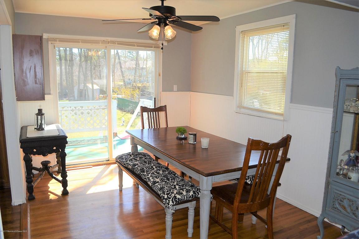 232 Emerald Dr