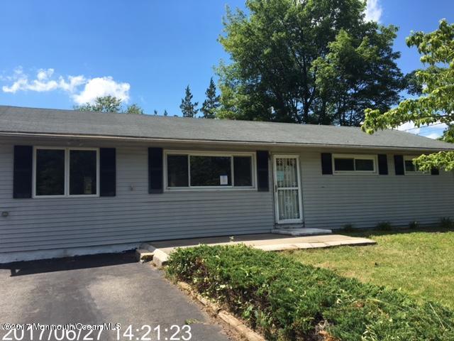 115 Cedarwood Dr