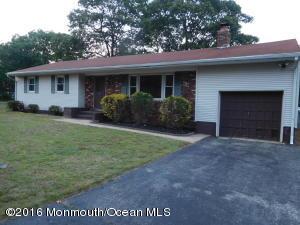 15 Nautilus Dr