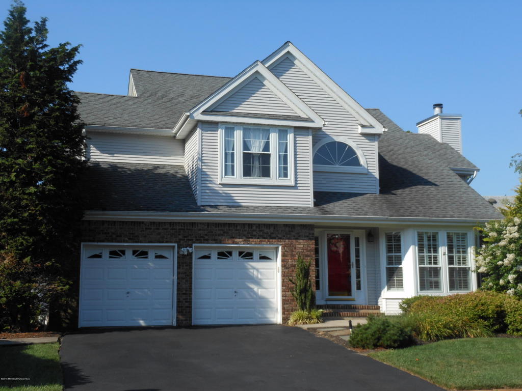 292 Van Ave