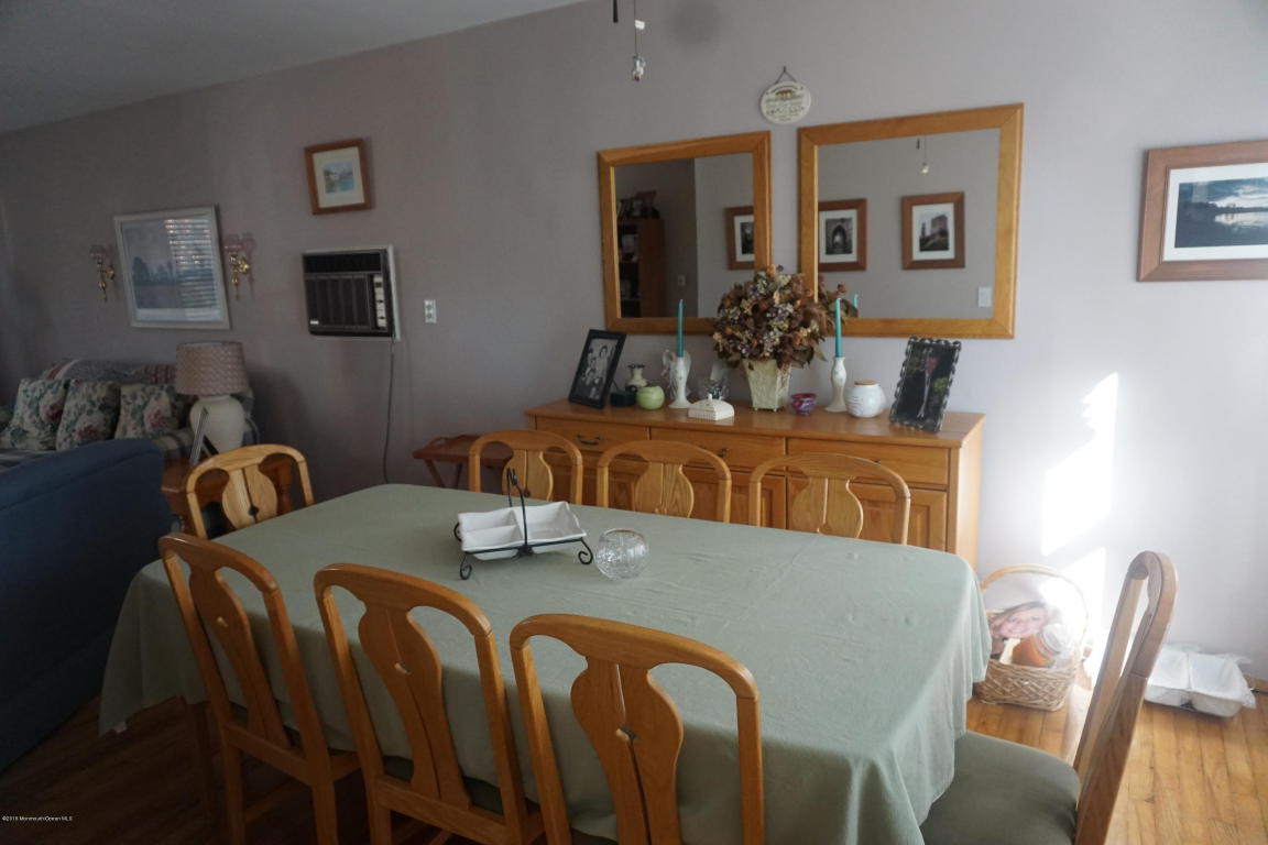 401 Central Blvd E #159