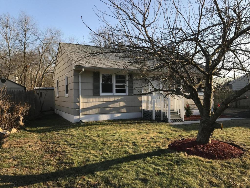 409 Central Blvd E #163