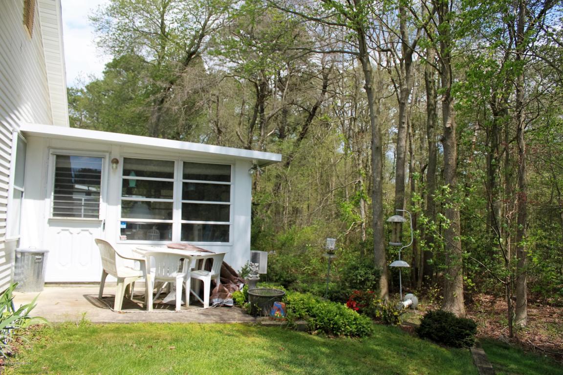 2 Cherrywood Cir