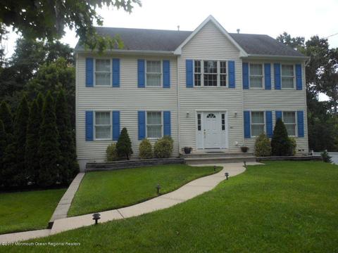 1657 Forge Pond Rd