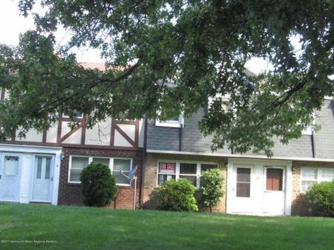 1100 Chucks Ct