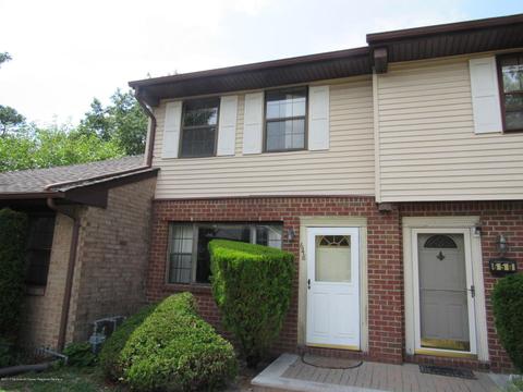 1100 Chucks Ct