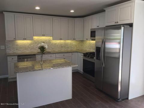 1105 Gardenia Dr