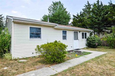 1207 Holly Pl