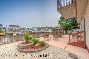409 Elizabeth Ct